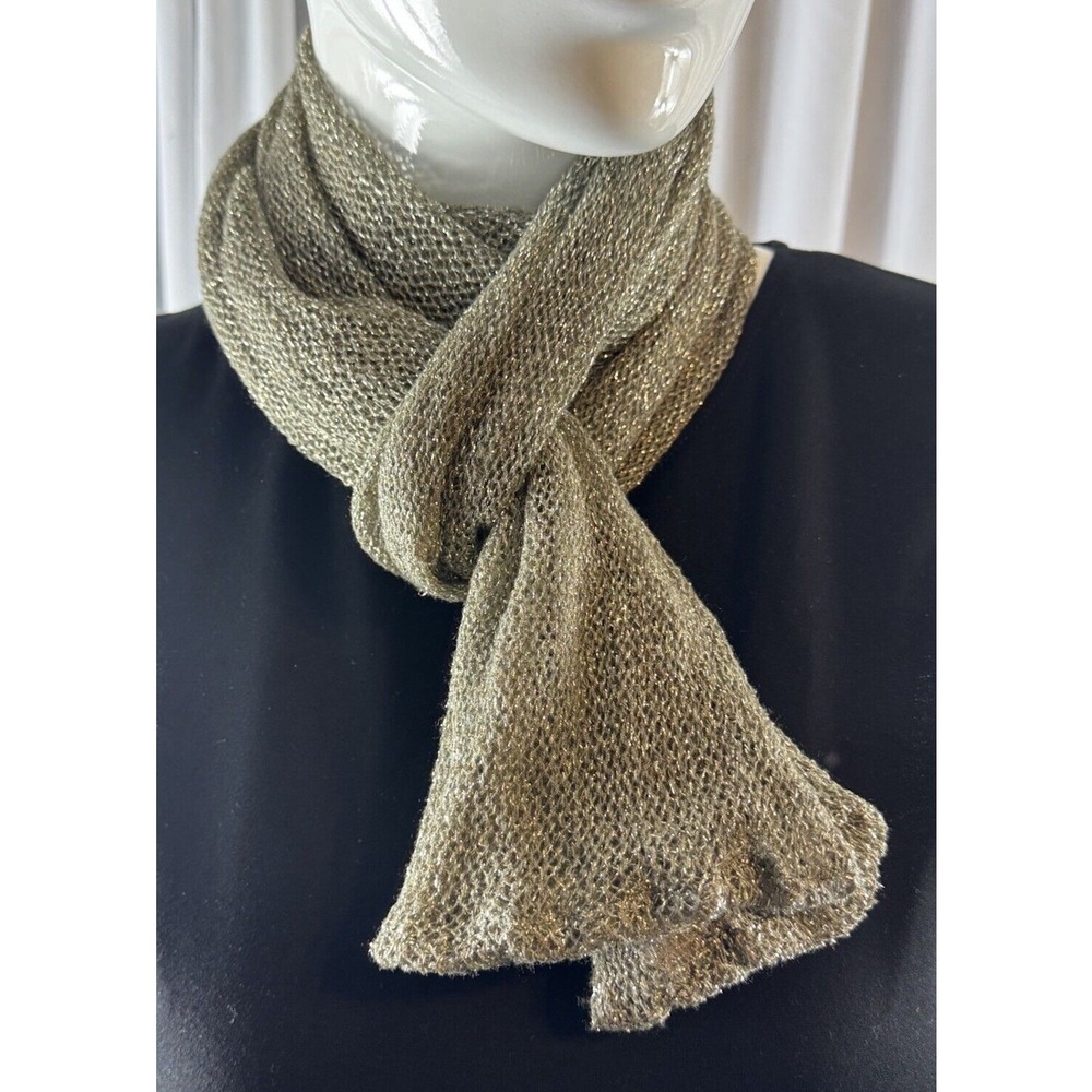Ann Taylor Loft Metallic Gold Knit  Infinity Scarf Elegant Chic Streetwear 71-18